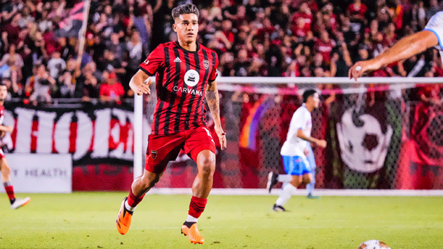 Phoenix Rising FC midfielder Federico Varela
