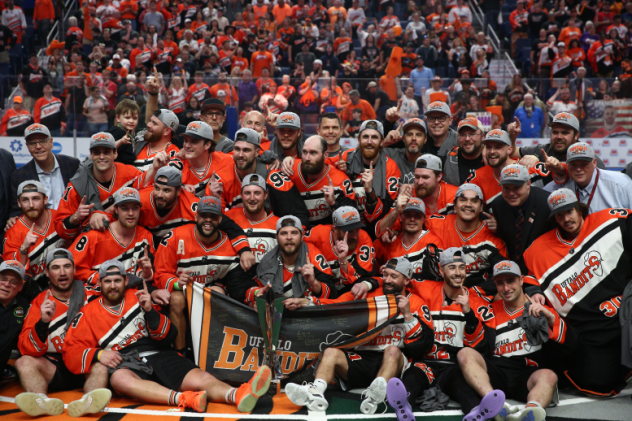 Buffalo Bandits celebrate the 2022-2023 NLL championship