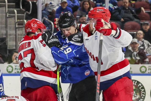 Allen Americans fight with the Wichita Thunder