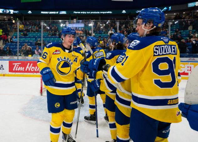 Saskatoon Blades celebrate win