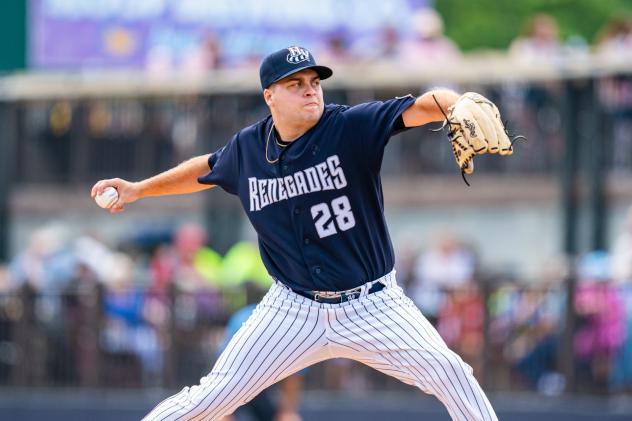 Shane Gray pitching for the Hudson Valley Renegades in 2023