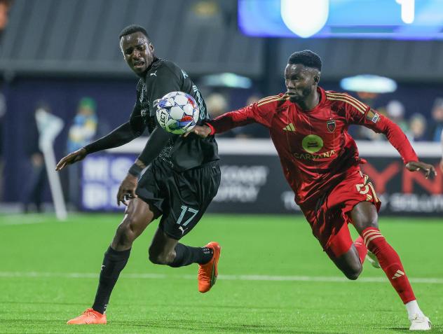 Monterey Bay FC's Luther Archimede versus Phoenix Rising FC's Mohamed Traore