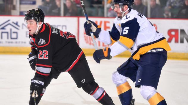 Adirondack Thunder forward Mac Welsher (left) vs. the Norfolk Admirals