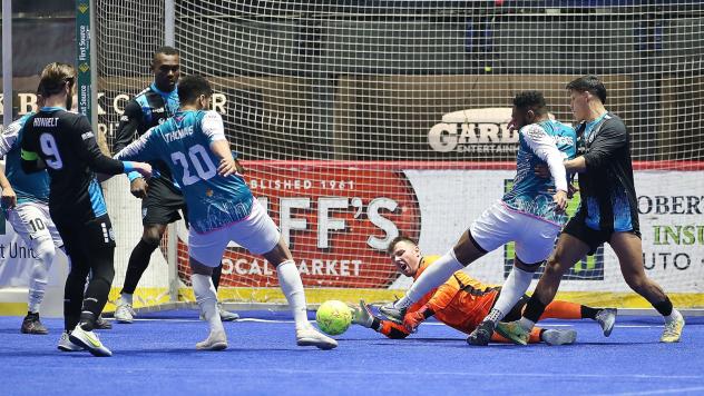 St. Louis Ambush battles Utica City FC