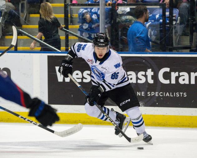 Wenatchee Wild forward Kenta Isogai