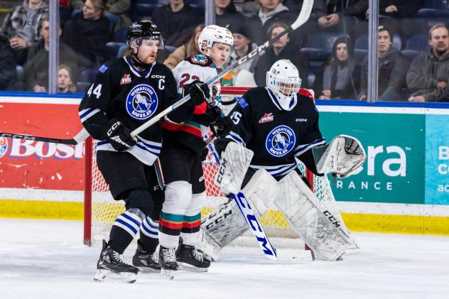 Kelowna Rockets battle the Wenatchee Wild