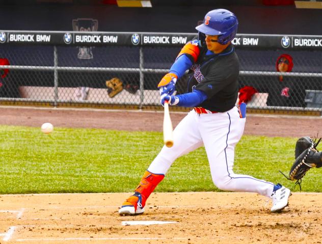 Syracuse Mets' Drew Gilbert at bat