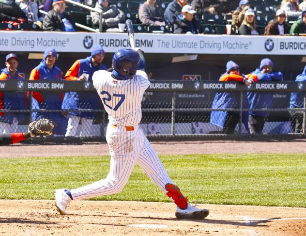 Mark Vientos swings big for the Syracuse Mets