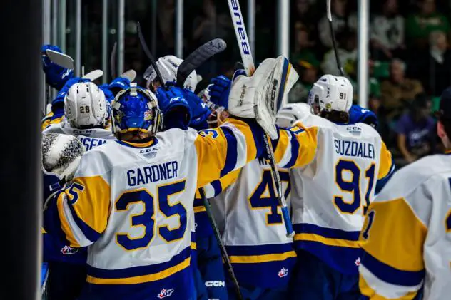 Saskatoon Blades celebrate win