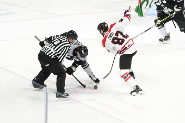 Idaho Steelheads' Ty Pelton-Byce versus Rapid City Rush's Brett Davis