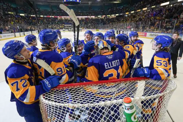 Saskatoon Blades celebrate win