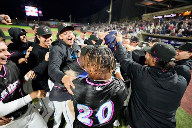 Pensacola Blue Wahoos celebrate win