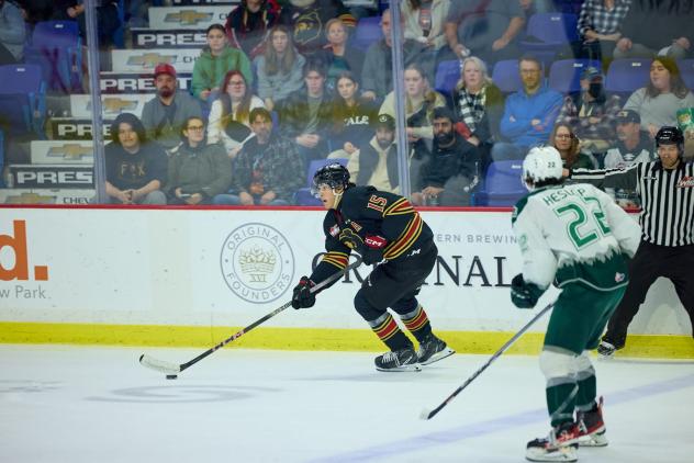 Vancouver Giants forward Jaden Lipinski