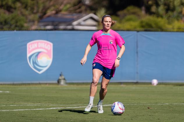 San Diego Wave defender Kristen McNabb