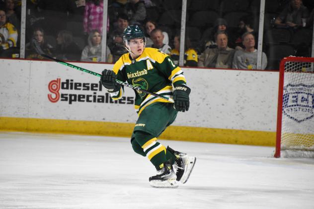 Sioux City Musketeers defenseman Ty Hanson