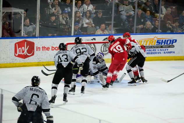 Allen Americans battle the Idaho Steelheads