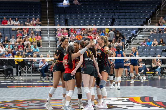 Columbus Fury celebrate a point