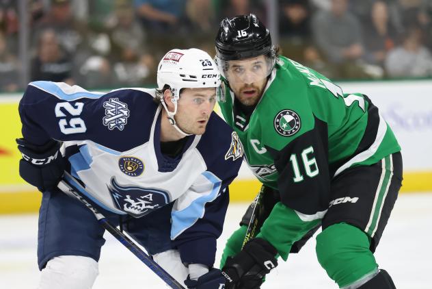 Milwaukee Admirals' Tye Felhaber versus Texas Stars' Curtis McKenzie