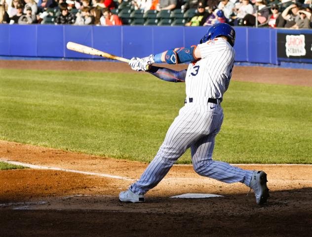 Syracuse Mets' Luke Ritter at bat