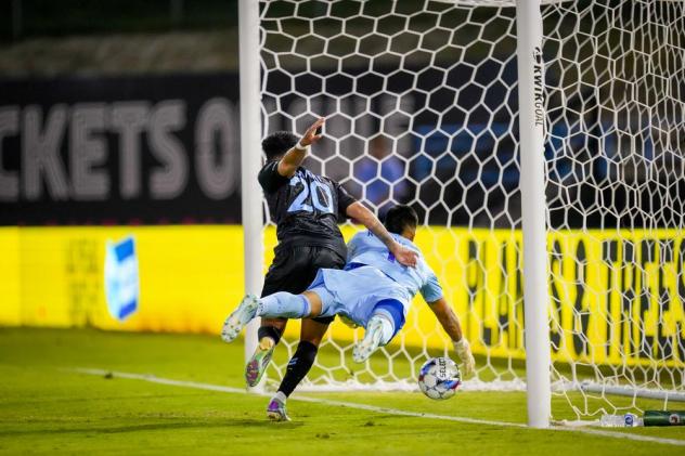 Phoenix Rising FC battles the Las Vegas Lights FC
