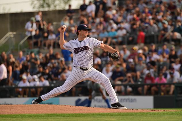 Gerrit Cole pitching for the Somerset Patriots