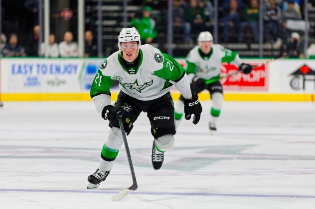 Texas Stars forward Oskar Bäck