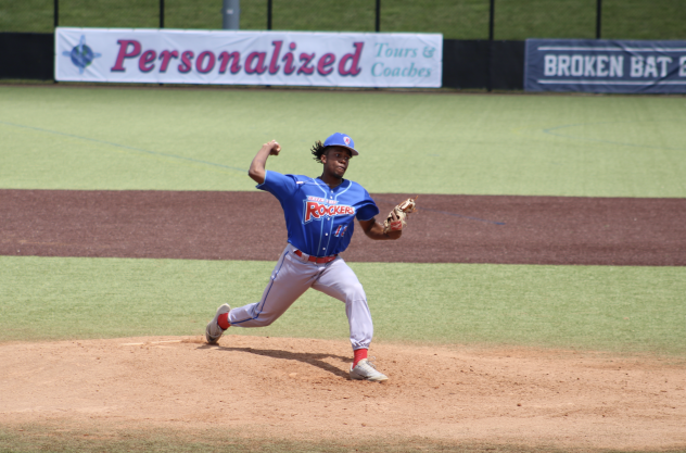 Green Bay Rockers pitcher Kameron Douglas