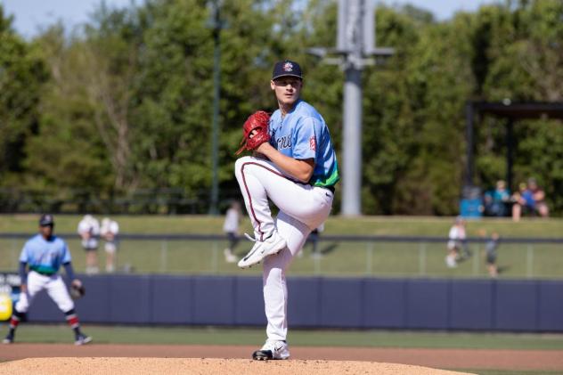 AJ Smith-Shawver pitching for the Rome Braves in 2023