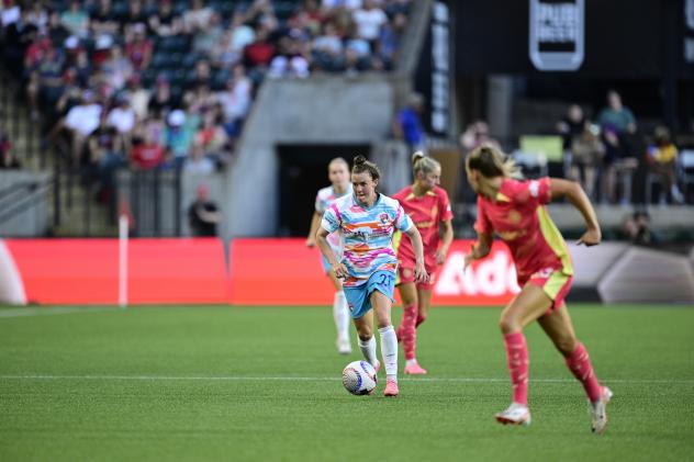 San Diego Wave FC's Savannah McCaskill in action