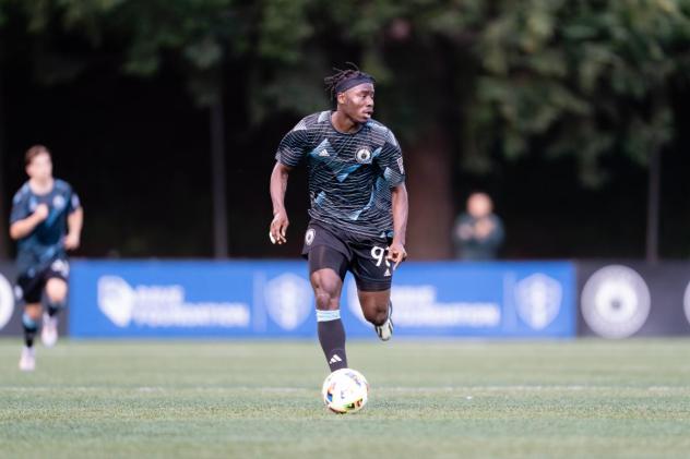 Tacoma Defiance midfielder Georgi Minoungou