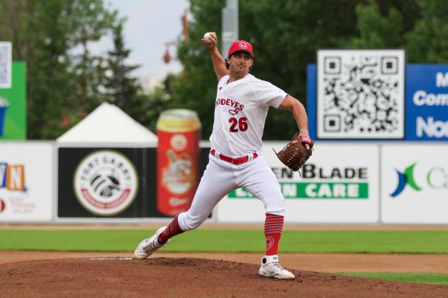 Winnipeg Goldeyes pitcher Zac Reininger