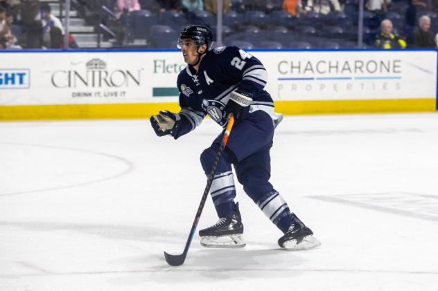 Worcester Railers forward Jack Quinliva
