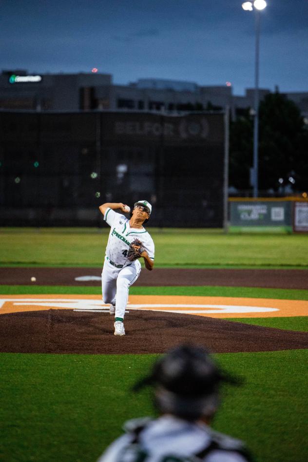 Royal Oak Leprechauns pitcher Alejandro Espinoza
