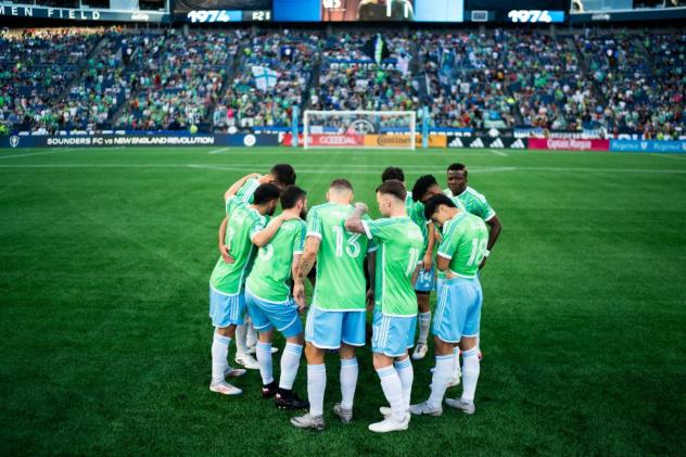 Sounders FC huddle