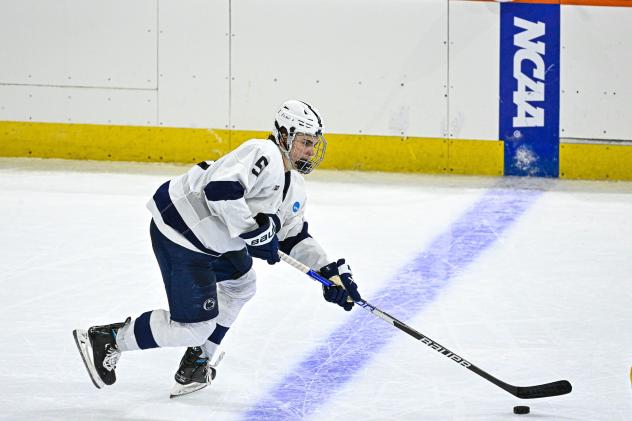 Maine Mariners defenseman Christian Berger