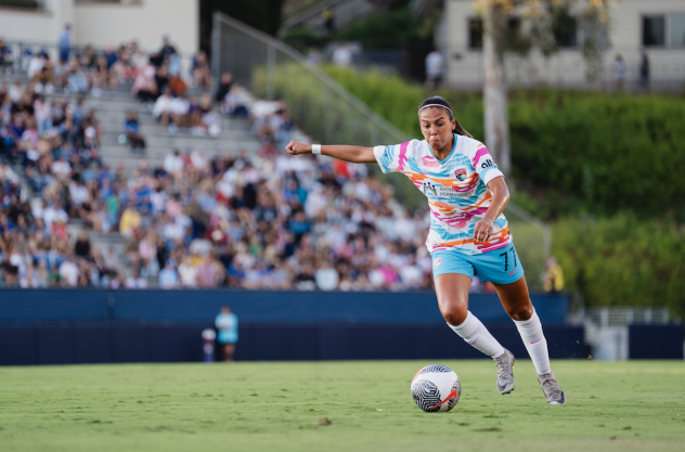 San Diego Wave FC forward María Sánchez