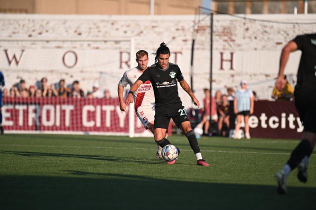 Detroit City FC defender Maxi Rodriguez