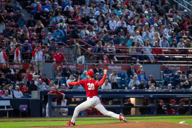 Vancouver Canadians pitcher Alex Amalfi