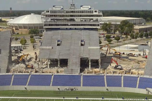 Construction at Simmons Bank Liberty Stadium, home of the Memphis Showboats
