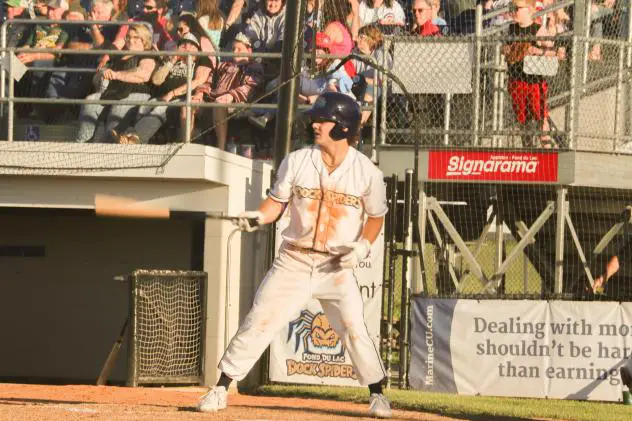 Fond du Lac Dock Spiders' Preston Knott at bat