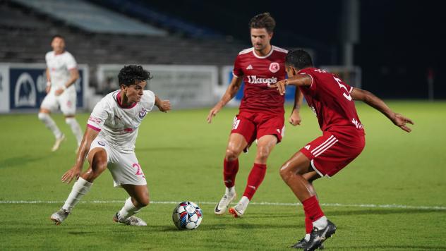 South Georgia Tormenta FC battles the Richmond Kickers