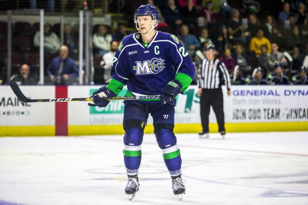 Zach Tolkinen with the Maine Mariners