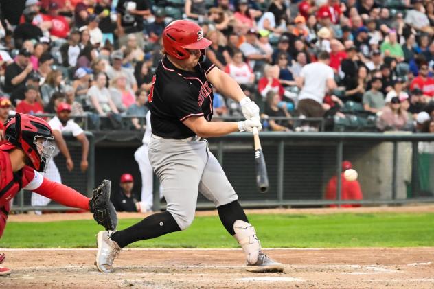 Sioux City Explorers at bat
