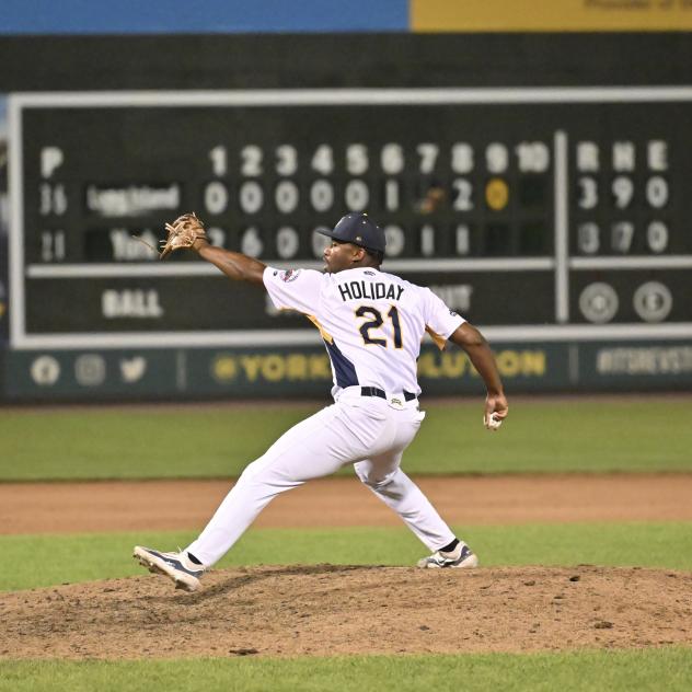 York Revolution pitcher Aaron Holiday