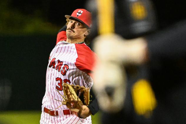 Ottawa Titans pitcher Billy Price