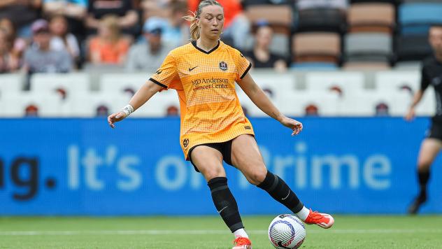 Defender Courtney Petersen with the Houston Dash