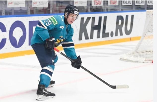 Forward Matvei Michkov