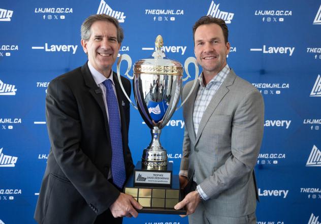 The David-Desharnais Trophy