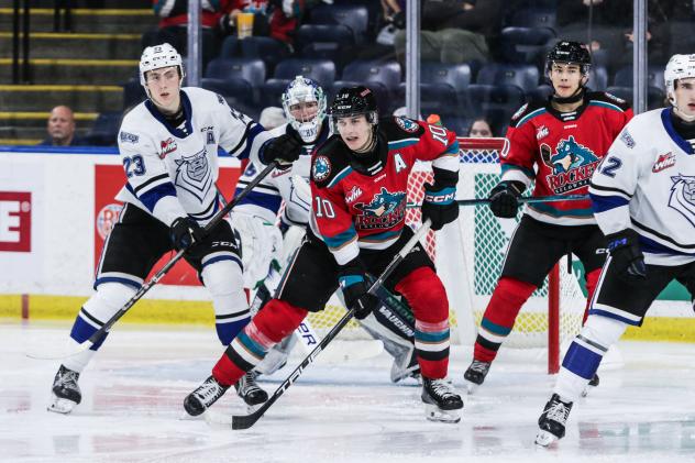 Kelowna Rockets' Luke Schelter in action