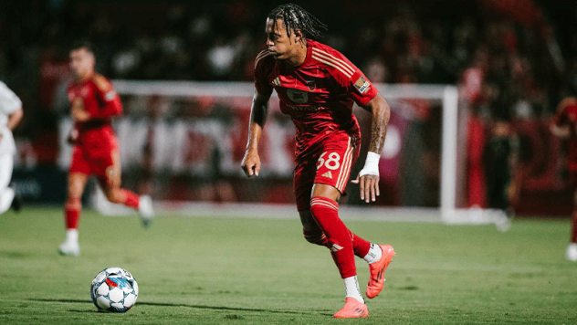 Phoenix Rising FC's Darius Johnson in action